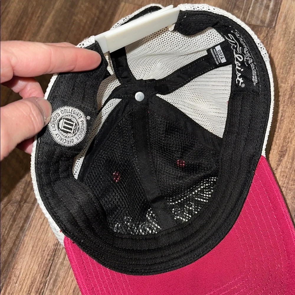 Titleist questions leave