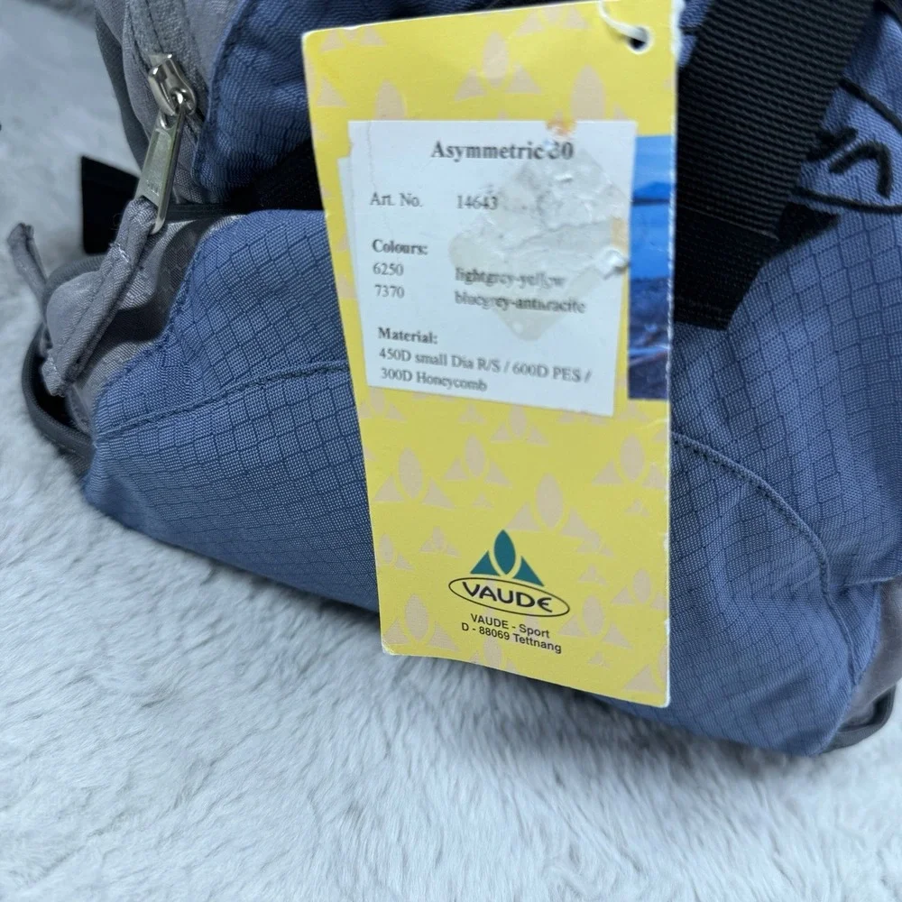 New VAUDE Asymmetric‎ 30 Back Pack Blue  Interior (Medium)