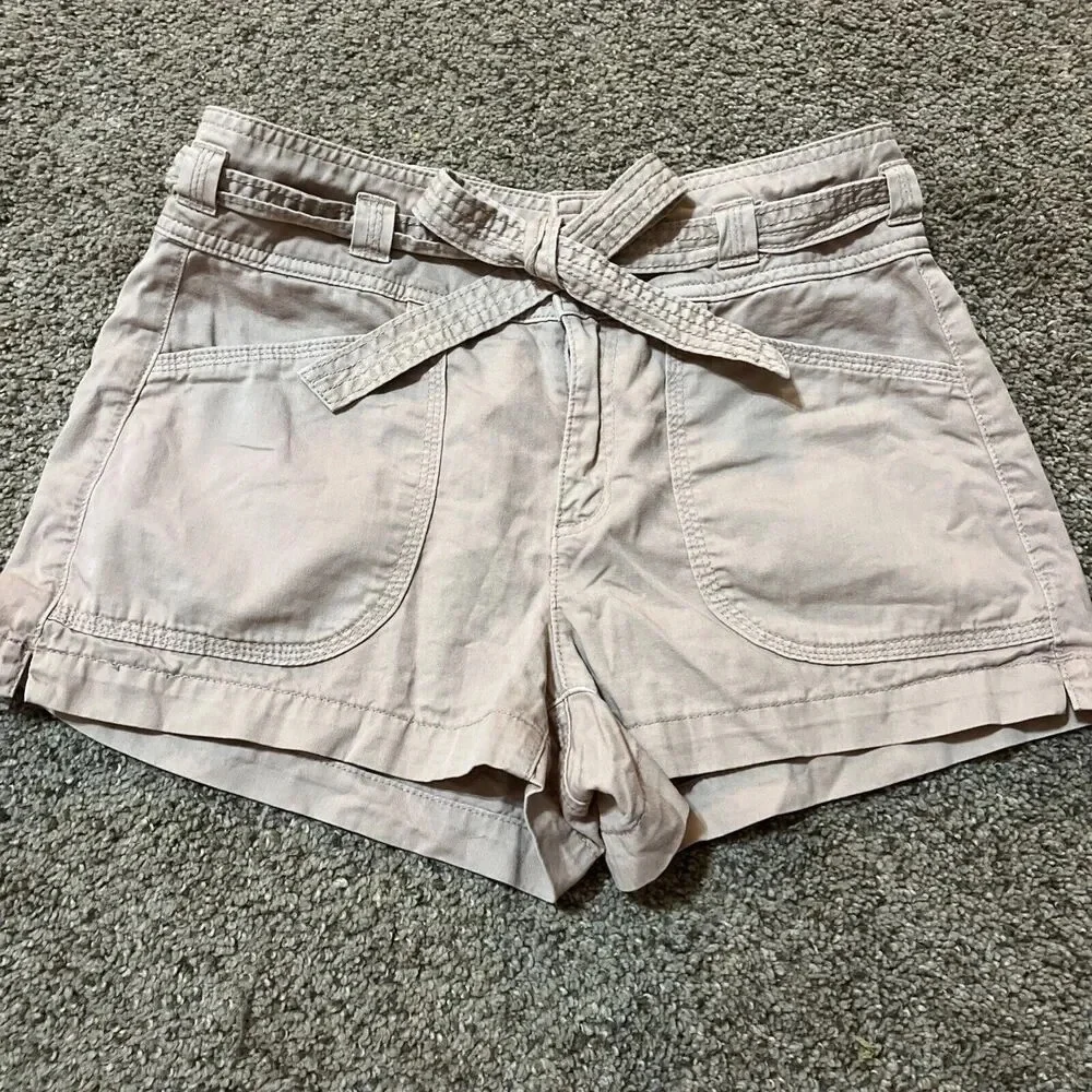 American Eagle Outfitters or that shorts