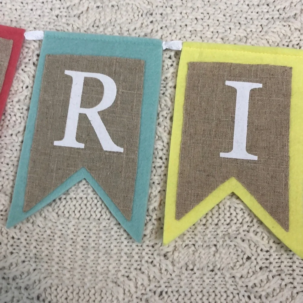 Target l Spring Burlap & Felt Sign