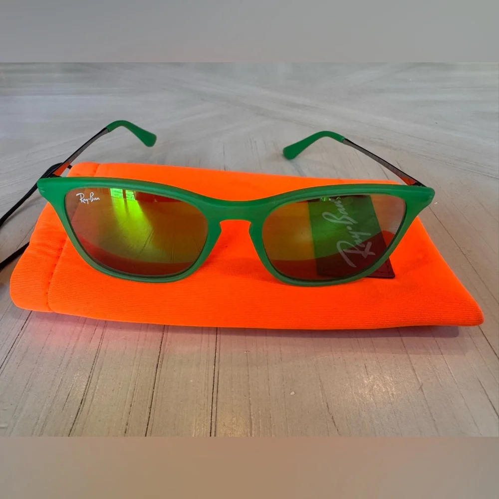Ray-Ban stylish durable