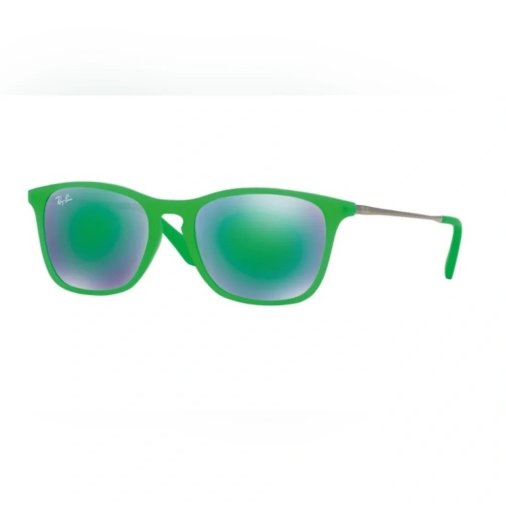 Ray-Ban stylish durable
