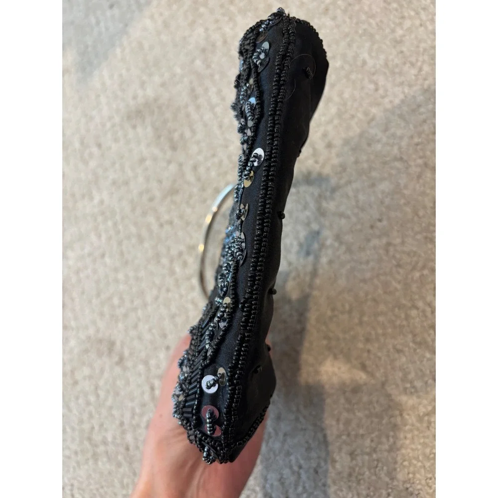 Bijoux Terner‎ Evening Bag Small Black Beaded Sequin Satin Kiss Lock Clutch