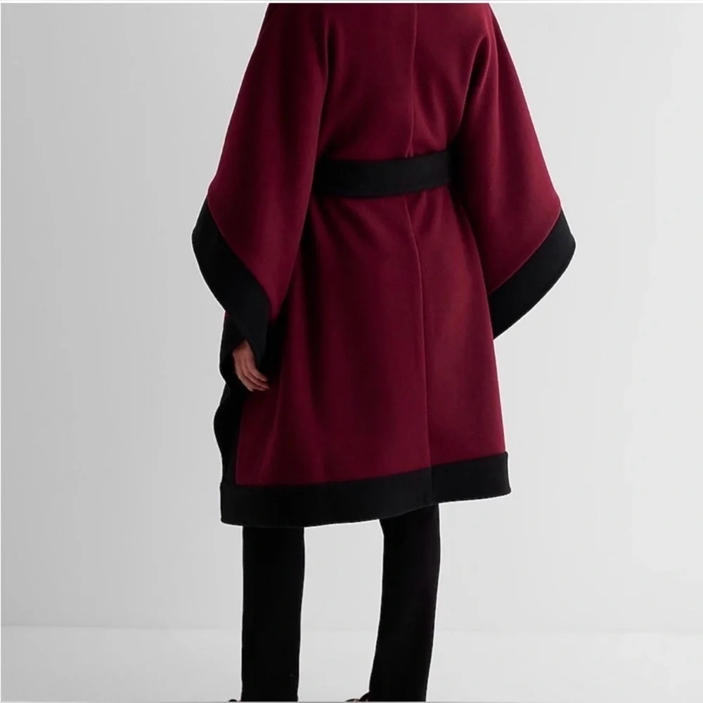 Express elegant cape