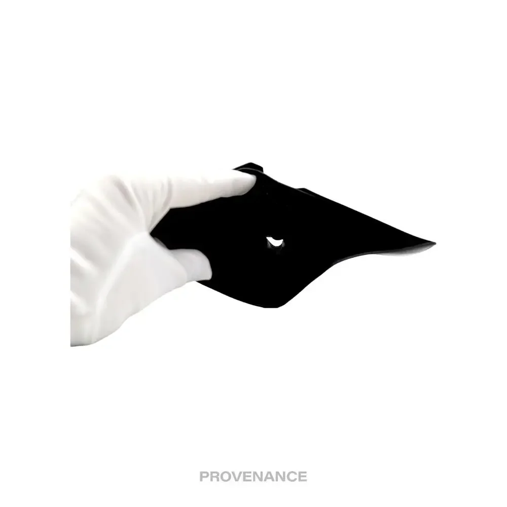 Givenchy 8cc logo