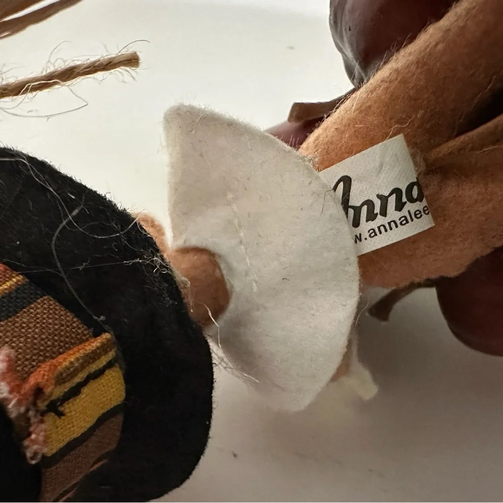 Annalee Pilgrim Mouse With Corn Stalks And Pumpkins Thanksgiving Harvest Decor