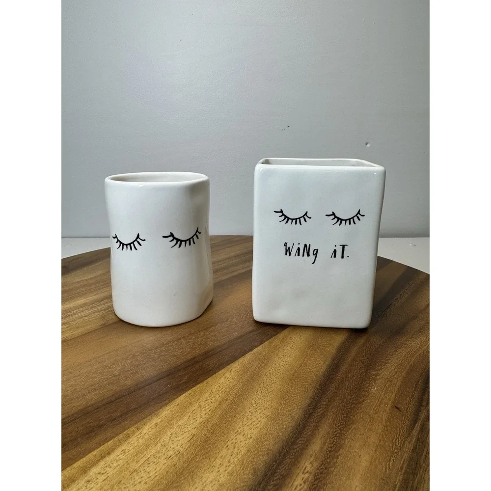 2 Rae Dunn Wing It Makeup‎ Brush Holder