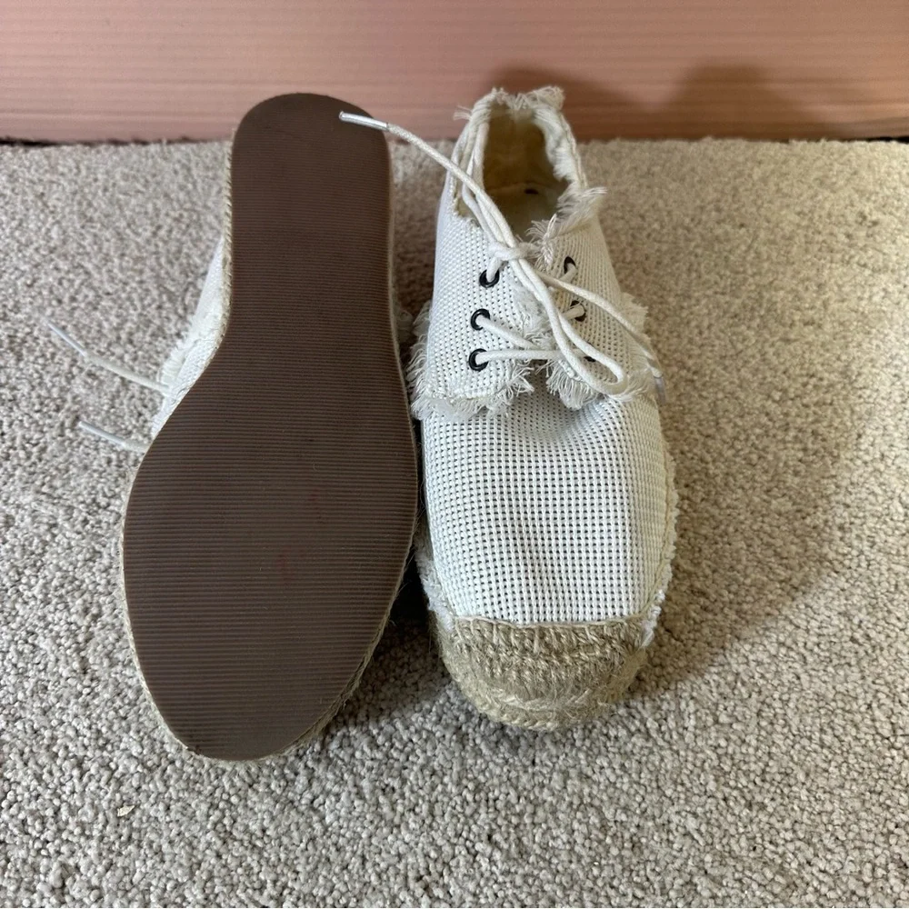 Rocket Dog stylish rocket