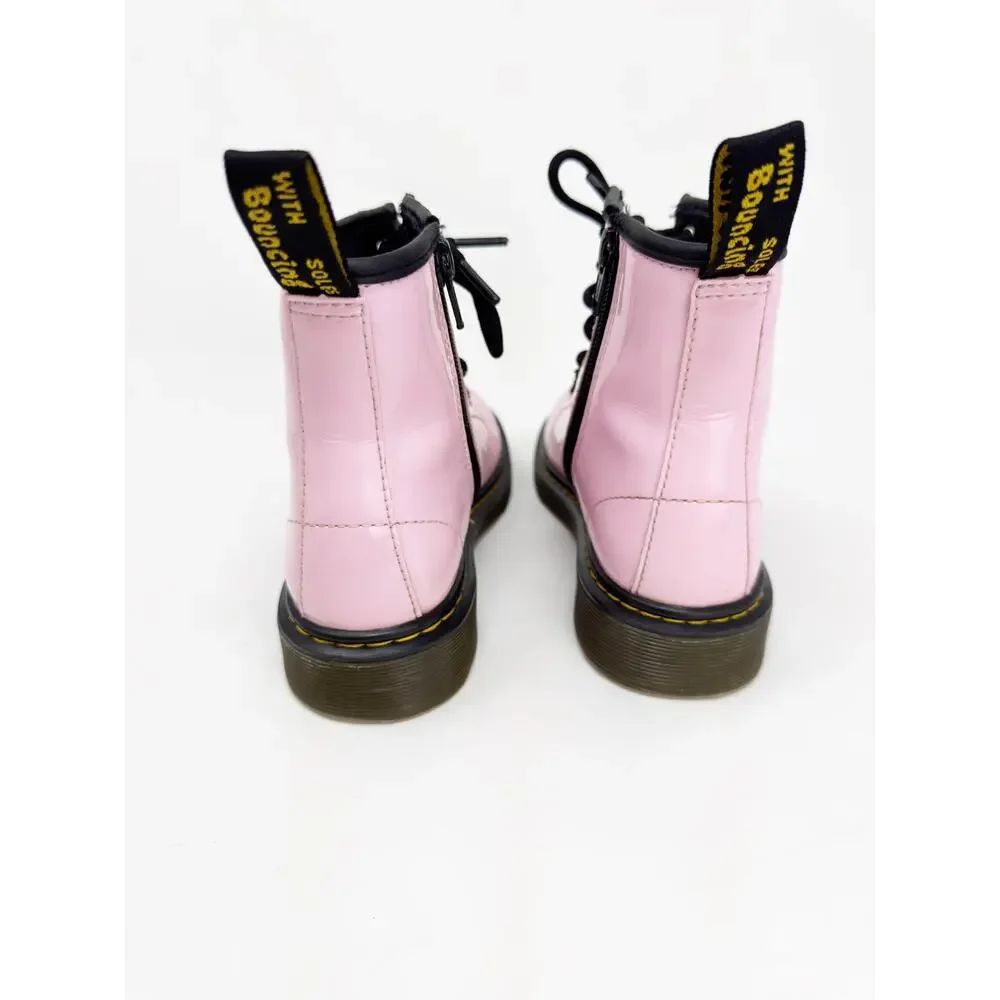 Dr. Martens girls doc