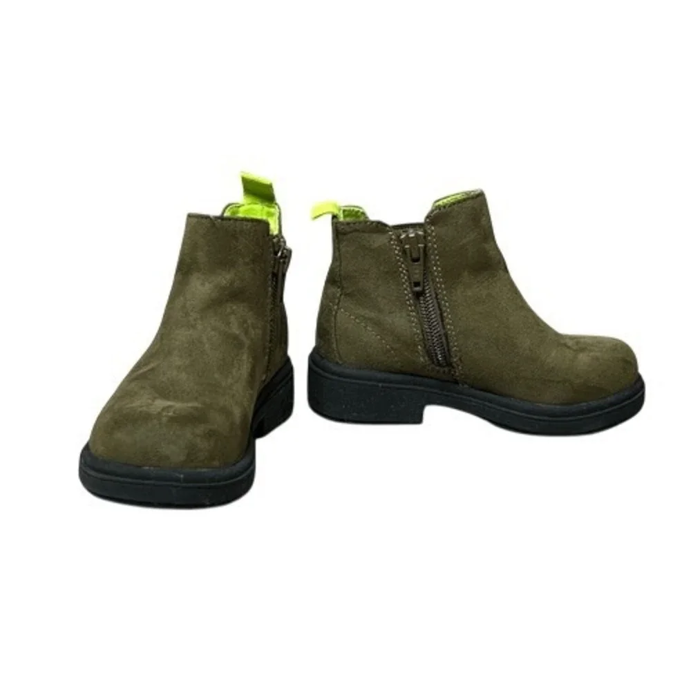 The GAP Chelsea Kidcore Olive Faux Suede High Top‎ Side Zip Boots 7 Blokecore