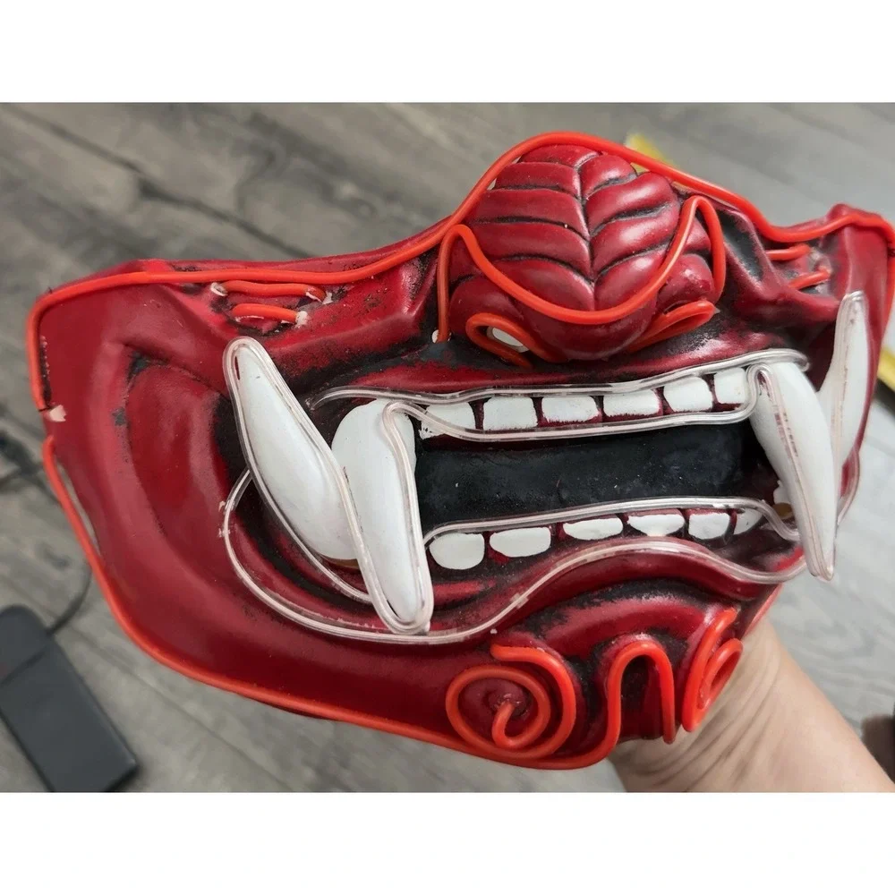 LED Light Up Japanese Oni Samurai Mask Red Hannya Mempo Half Face Cosplay‎