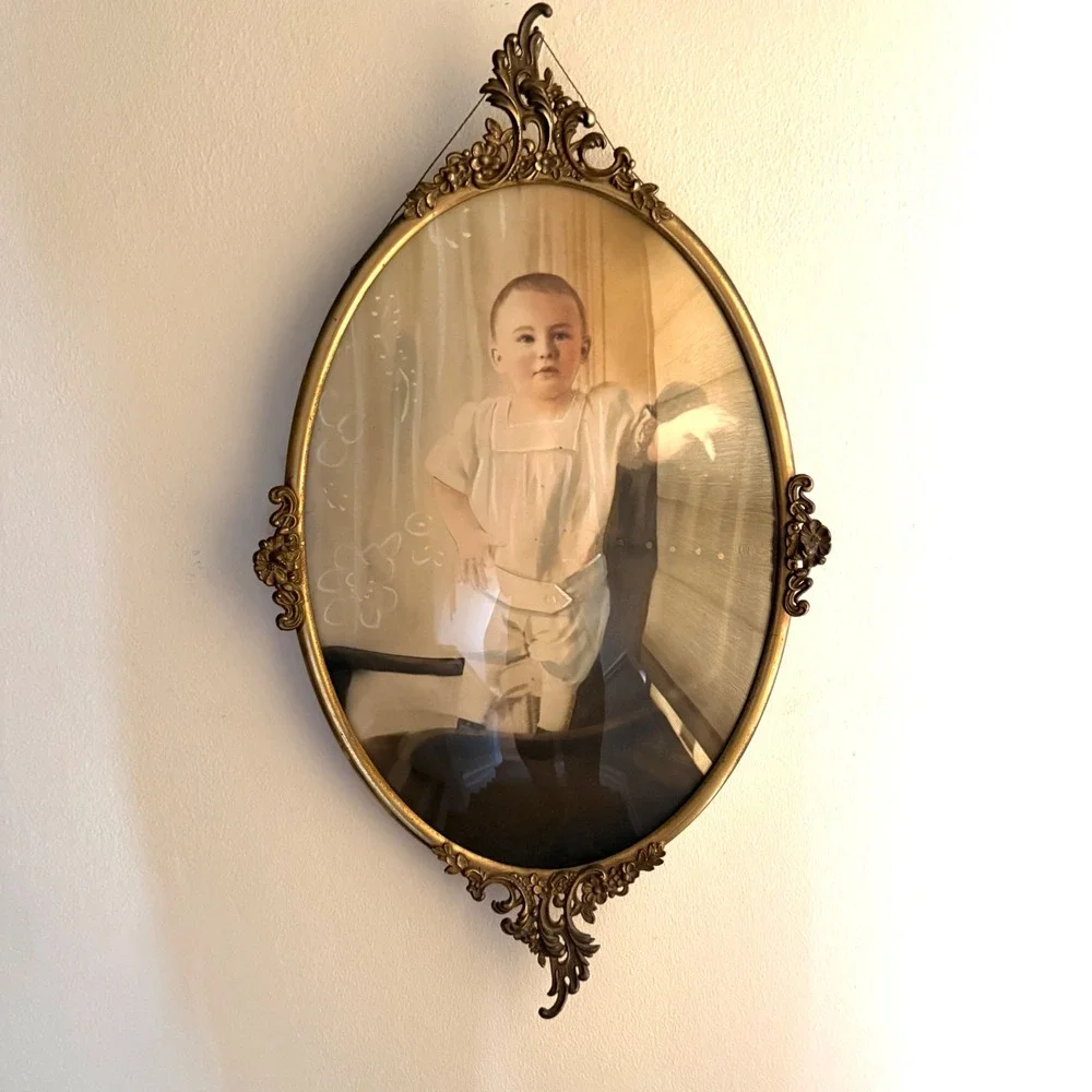 N/A antique oval