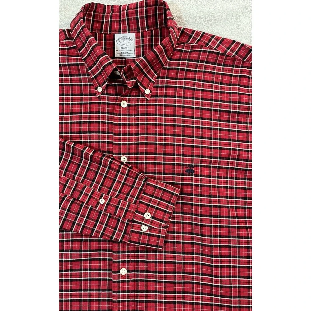 Brooks Brothers Regent XL‎ Red Plaid Long Sleeve Oxford Logo 100% Supima Cotton