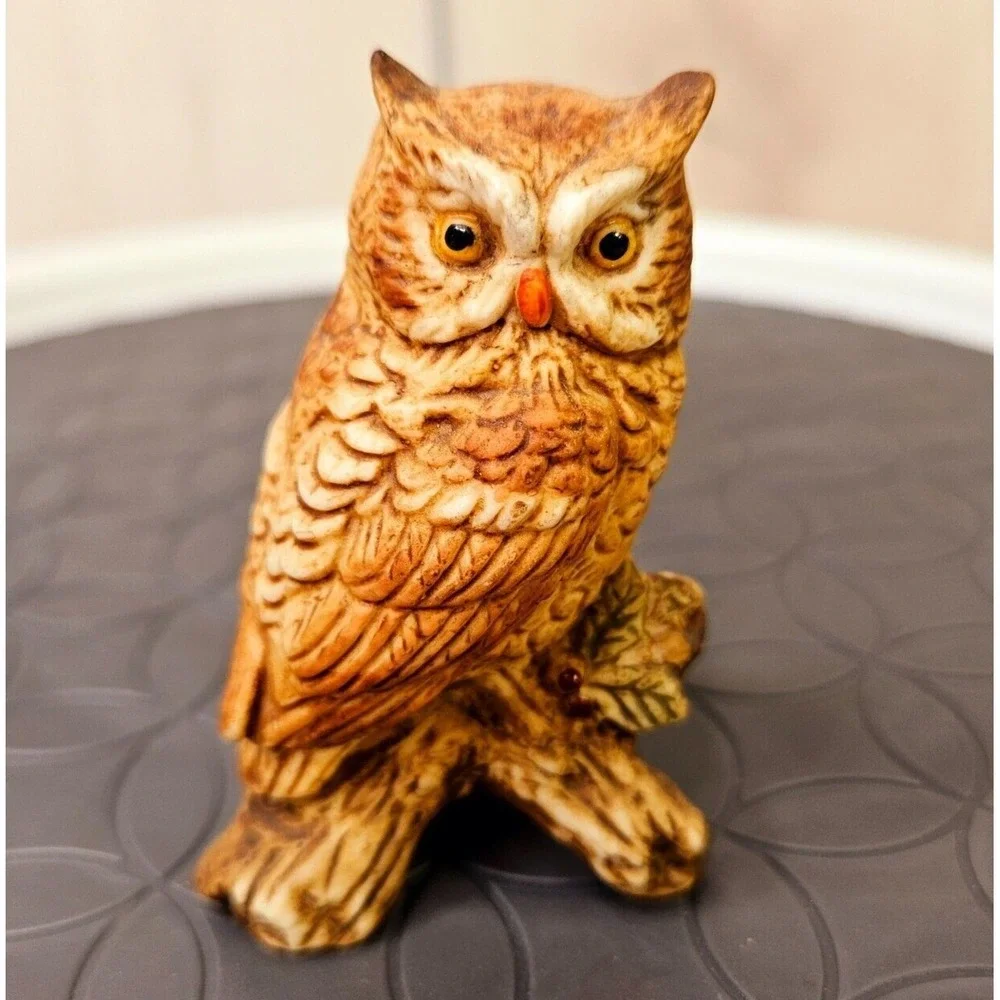*Vintage Napcoware Porcelain Horned Owl on Log Figurine Brown 2‎ 3/4