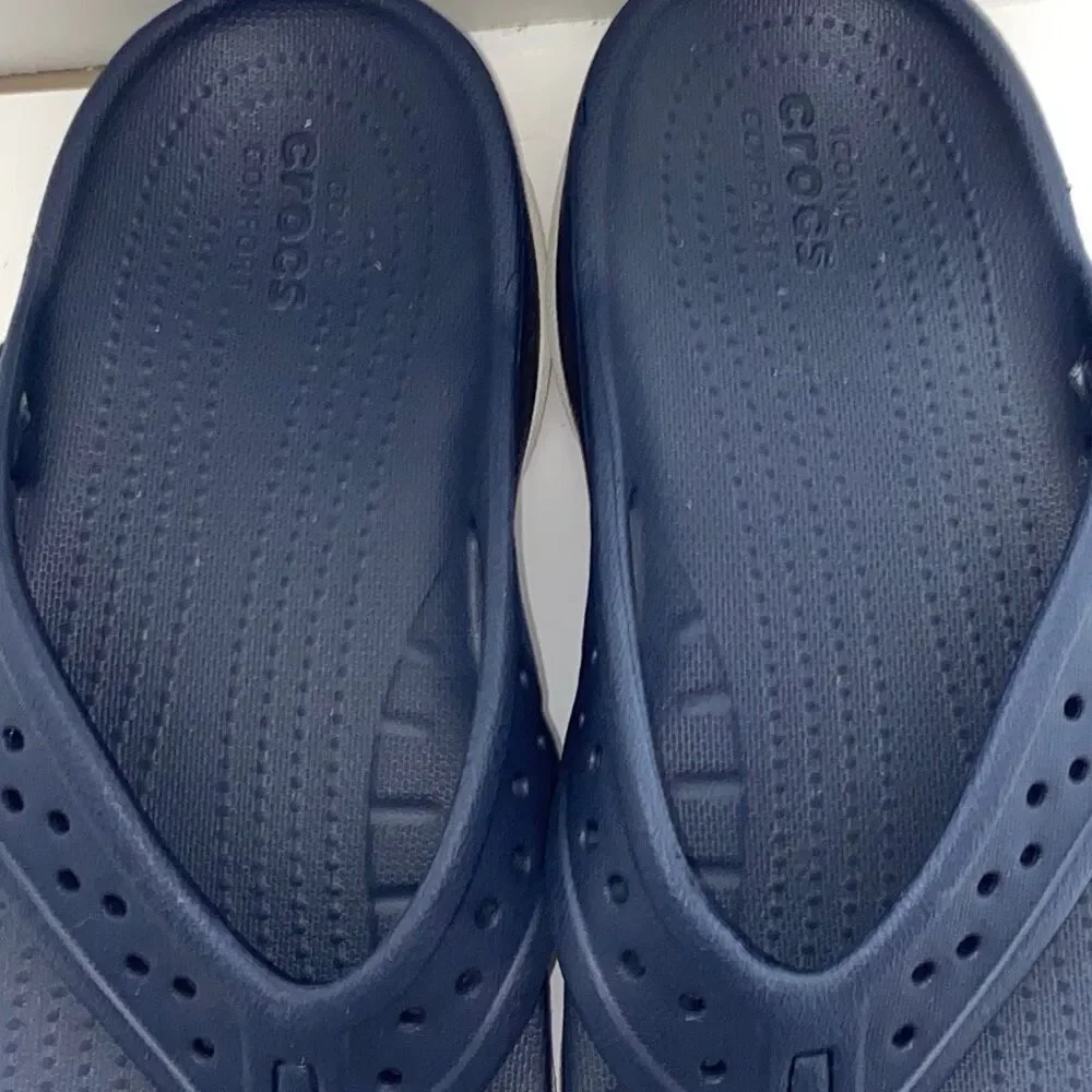 CROCS business made