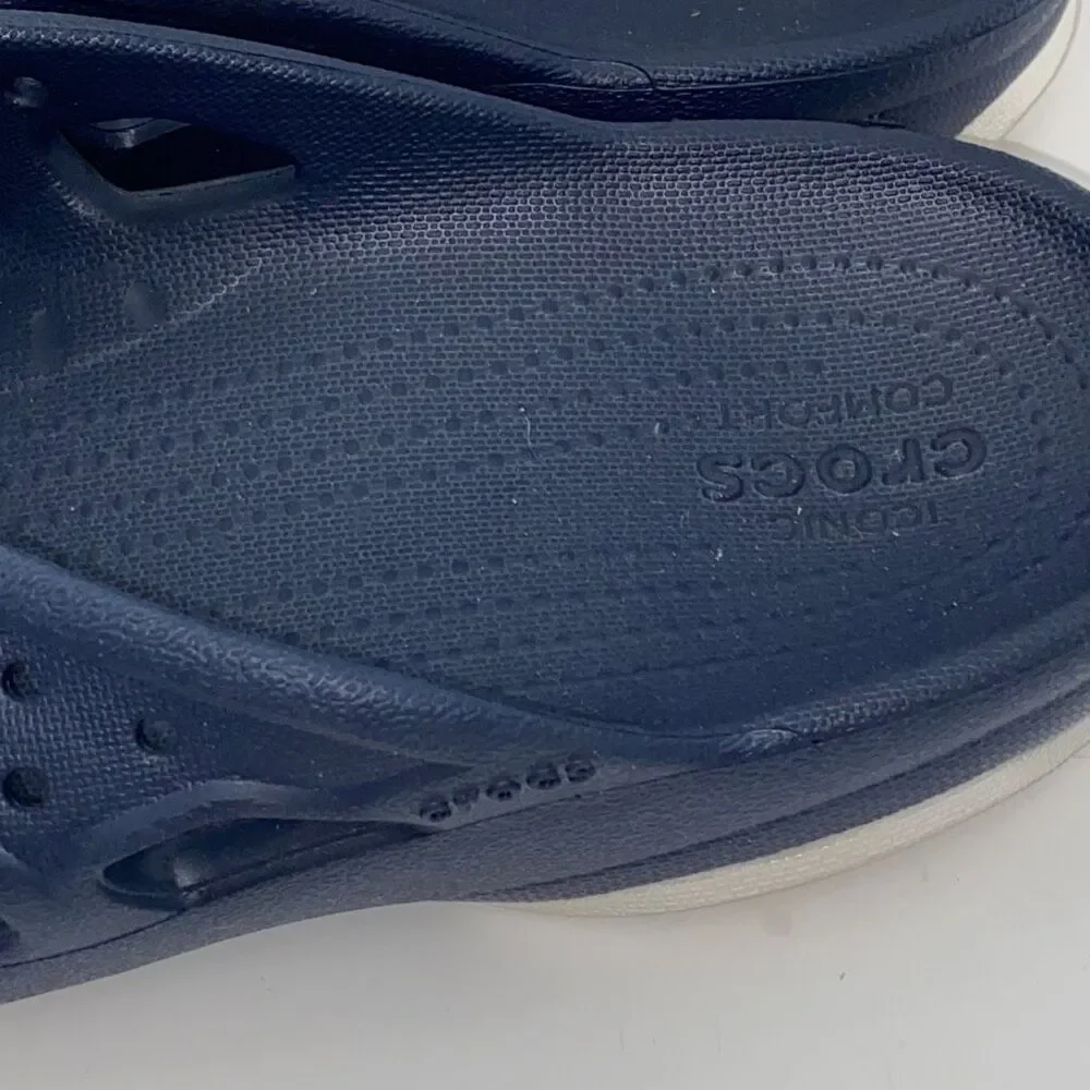 CROCS shipping brand we