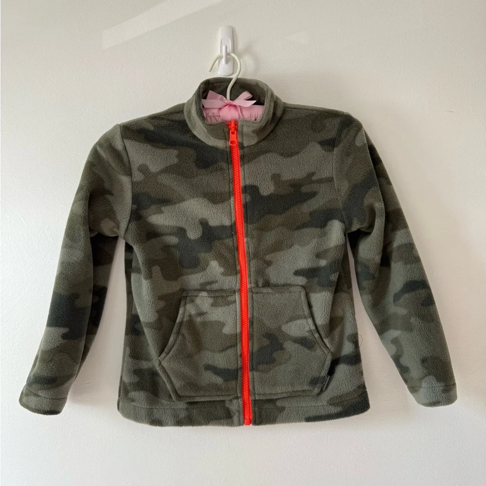Eddie Bauer stylish olive