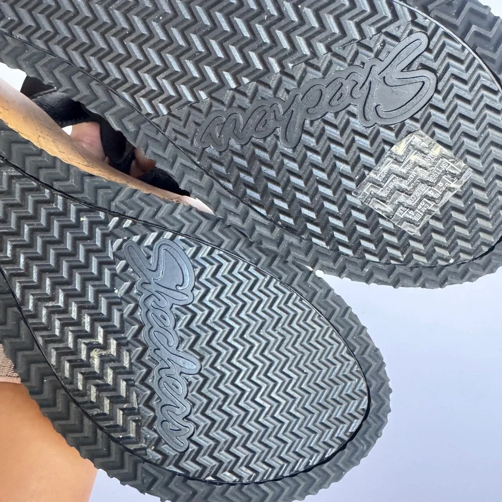 Skechers luxe foam