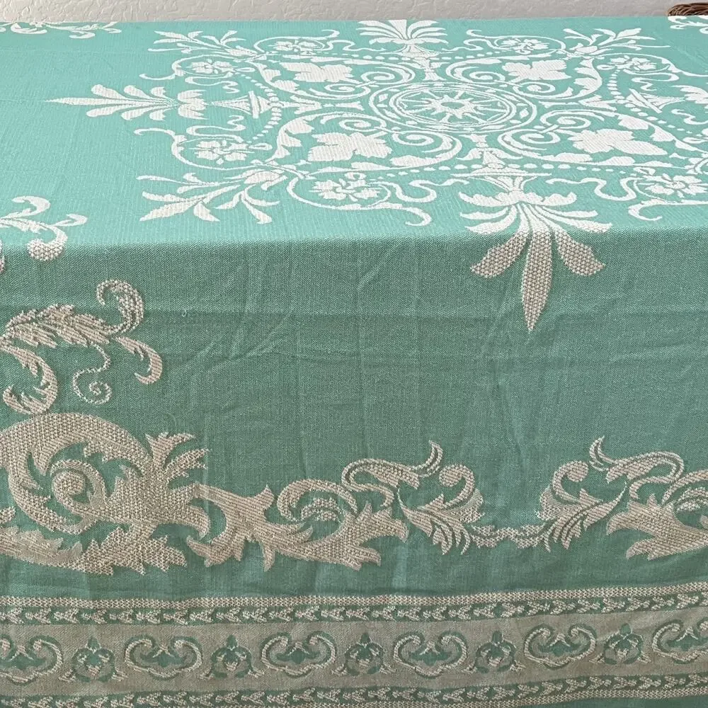 Superior king bedspread