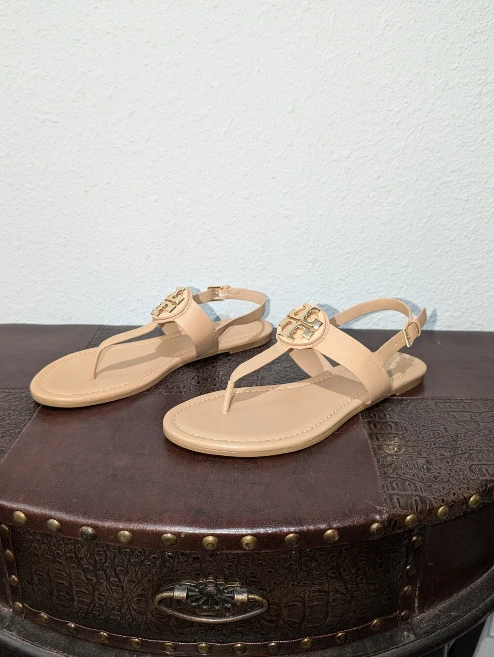 Tory Burch Claire Flat Thong Sandals Size 9.5