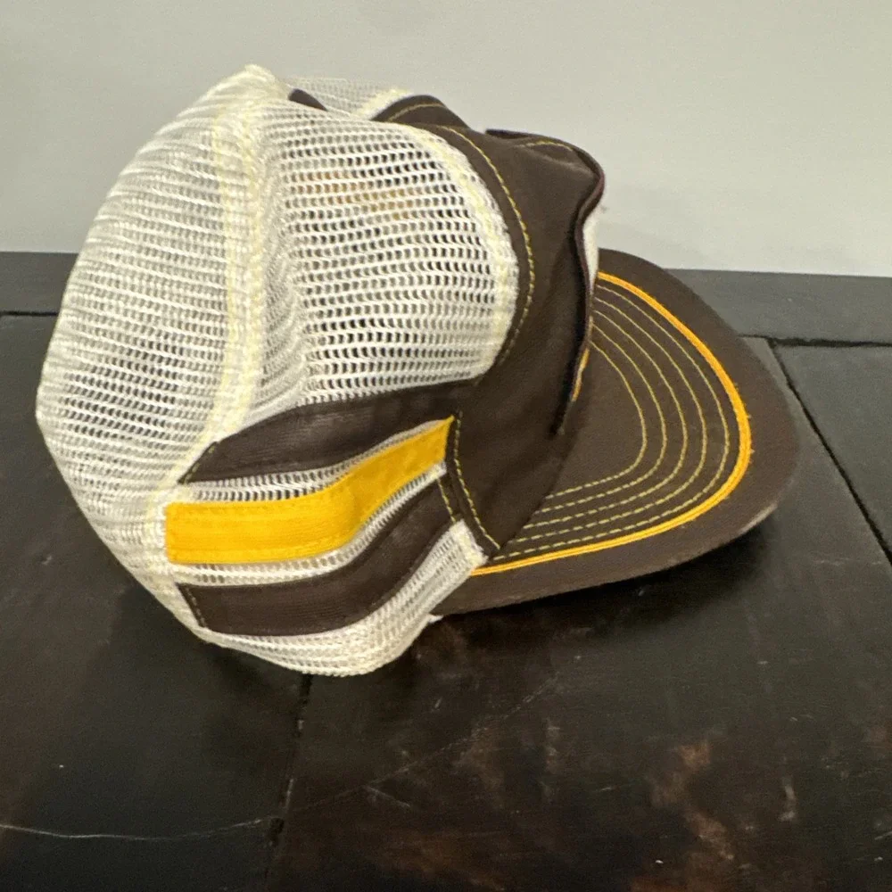 Snapback preowned foam
