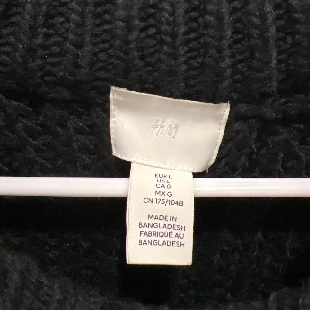 H&M Black Chunky Knit Sweater Balloon Sleeve Size Large