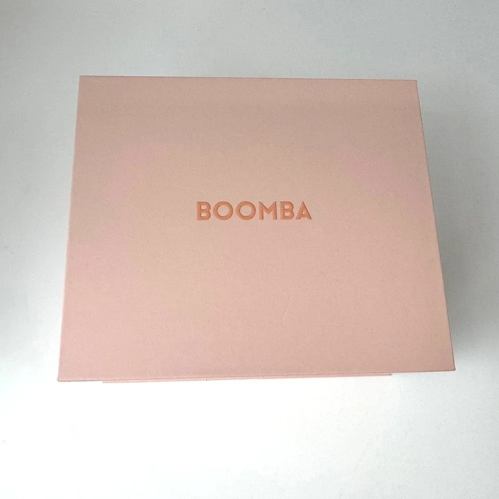 BOOMBA Magic Padded Sticky Bra Beige Size E Adhesive Strapless Backless open box