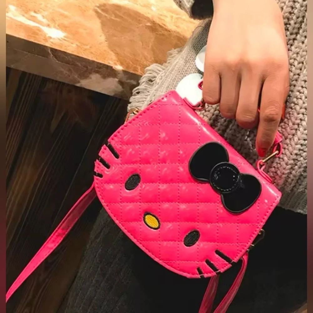 Hello Kitty hello kitty