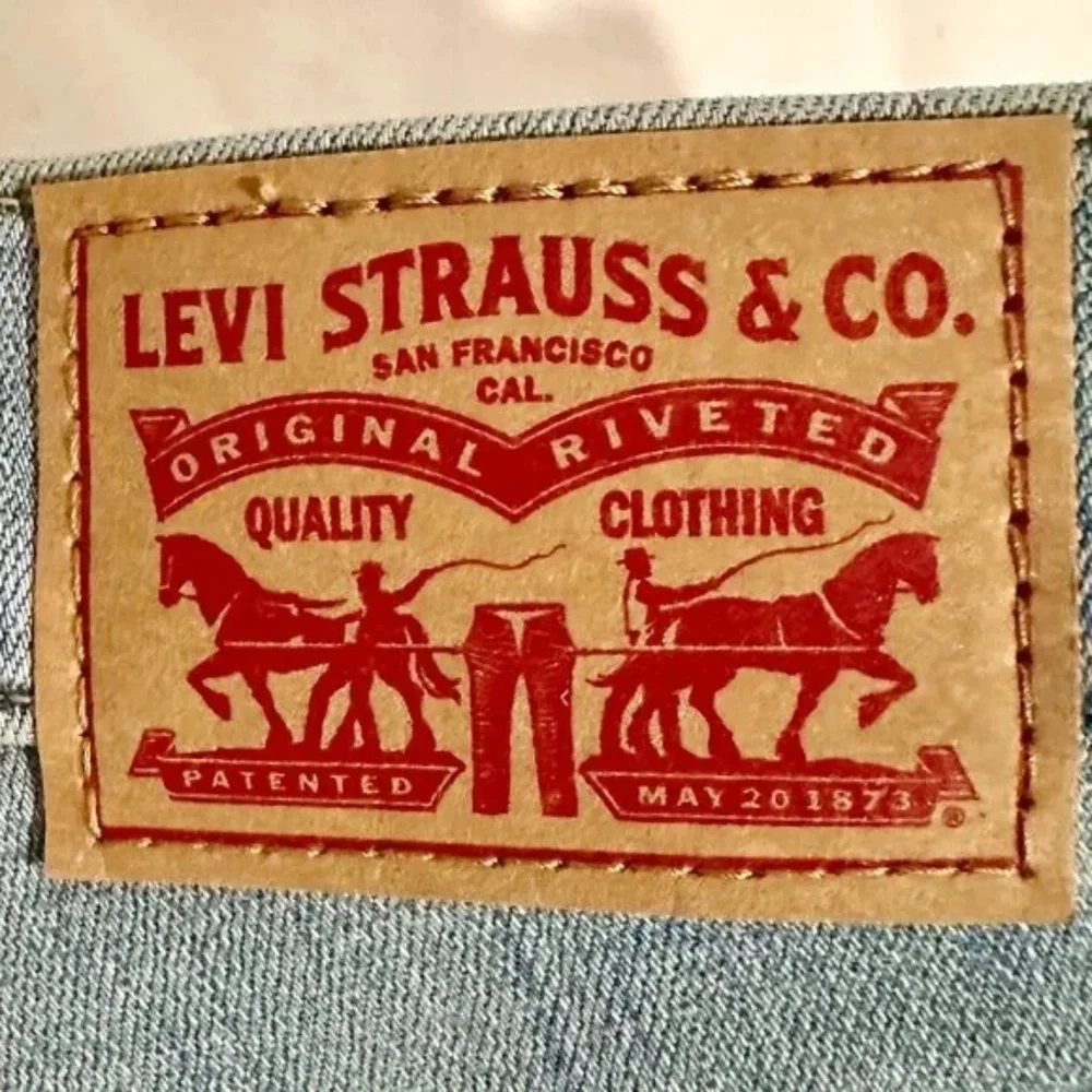 Levis this item
