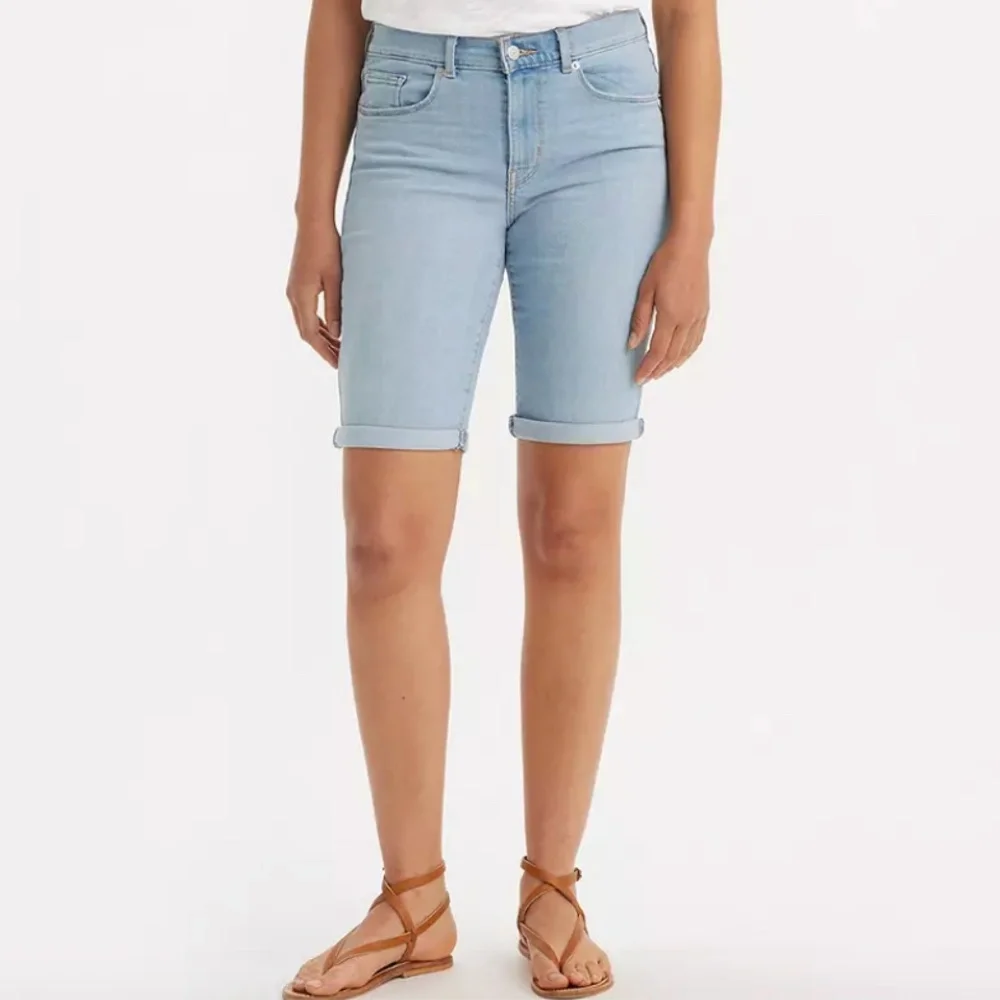 Levis this item