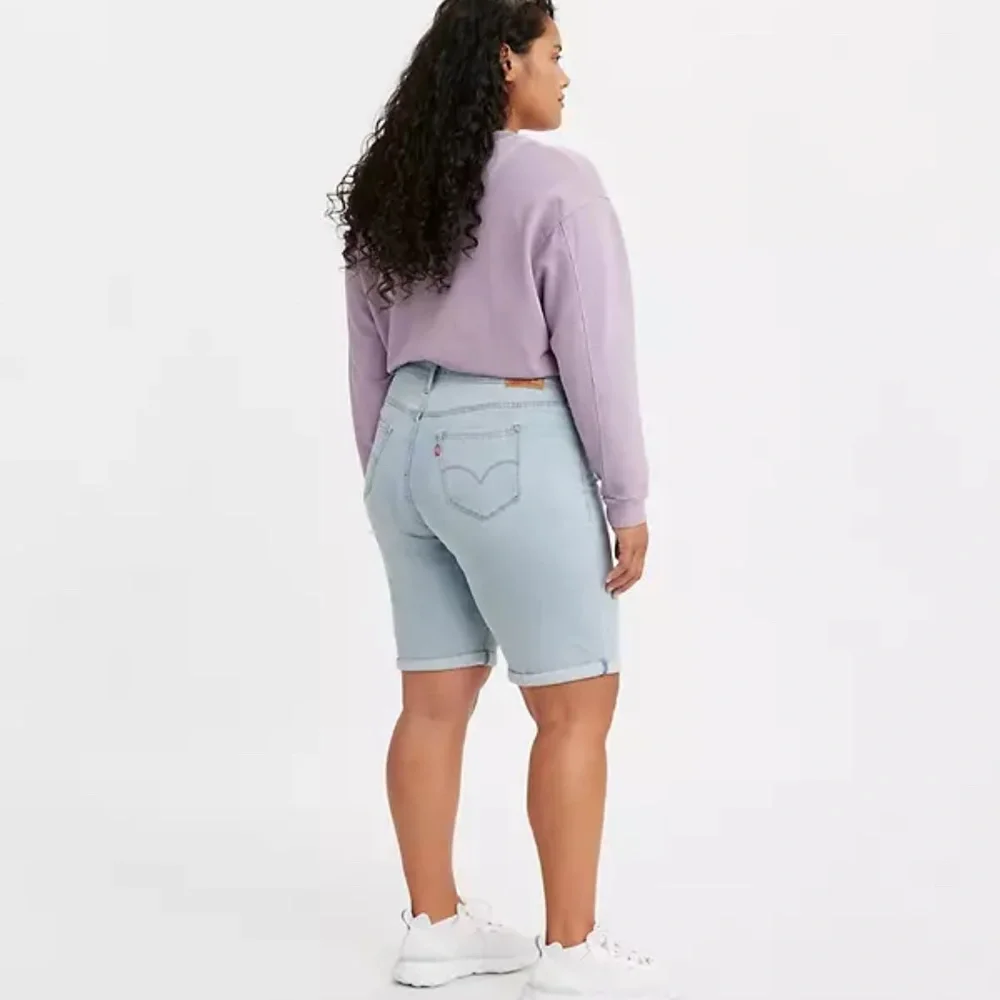 Levis this item