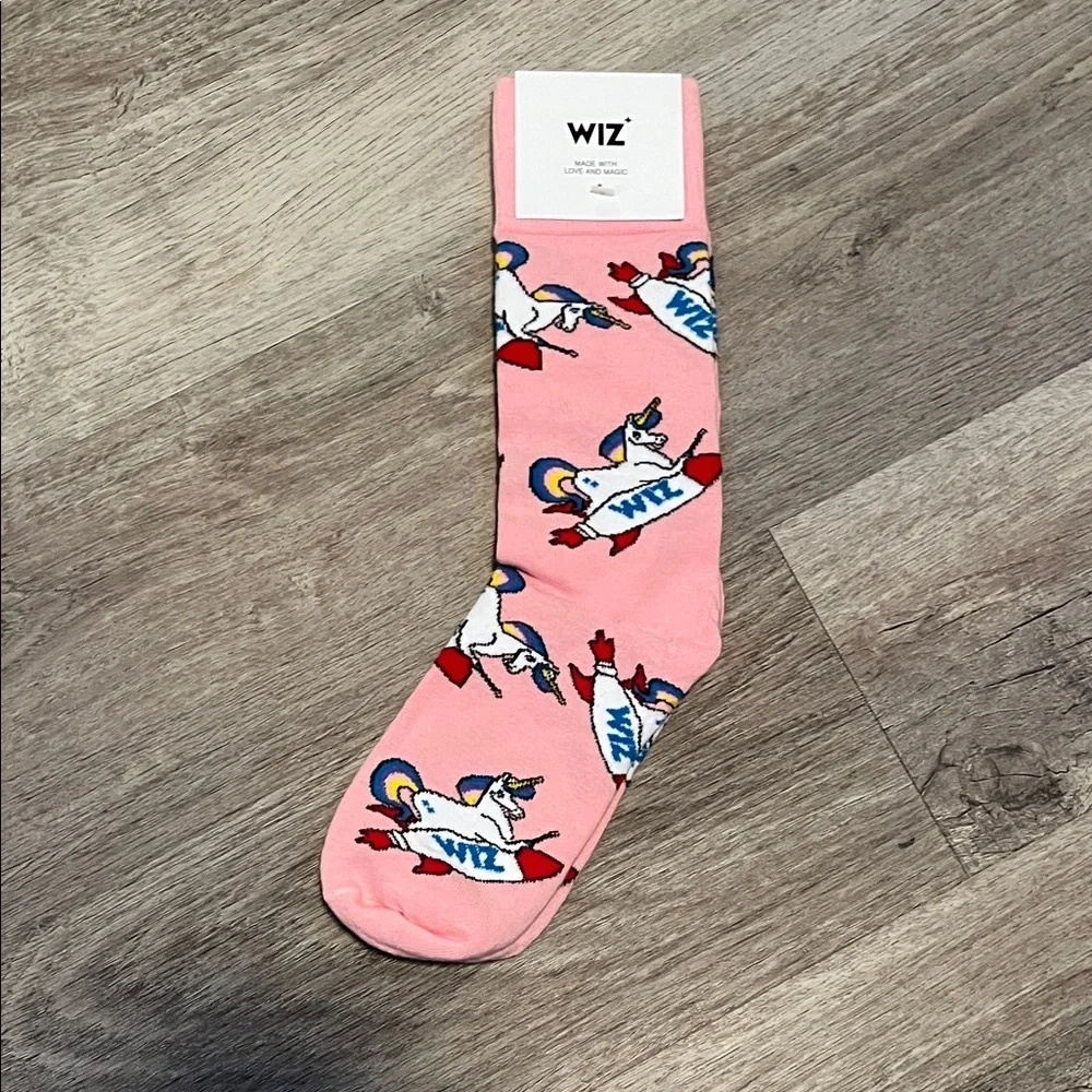 Wiz Iconic Pink Unicorn Crew Socks NWT