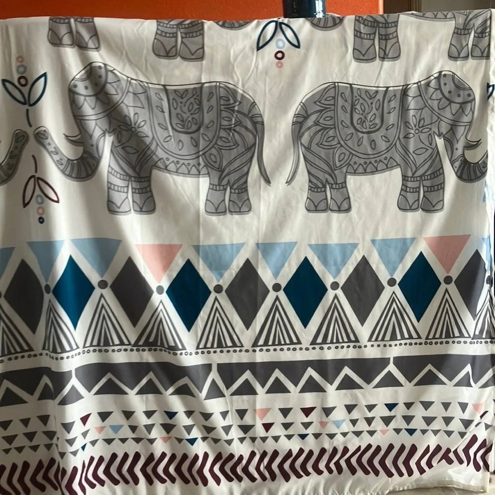Mainstays elephant theme