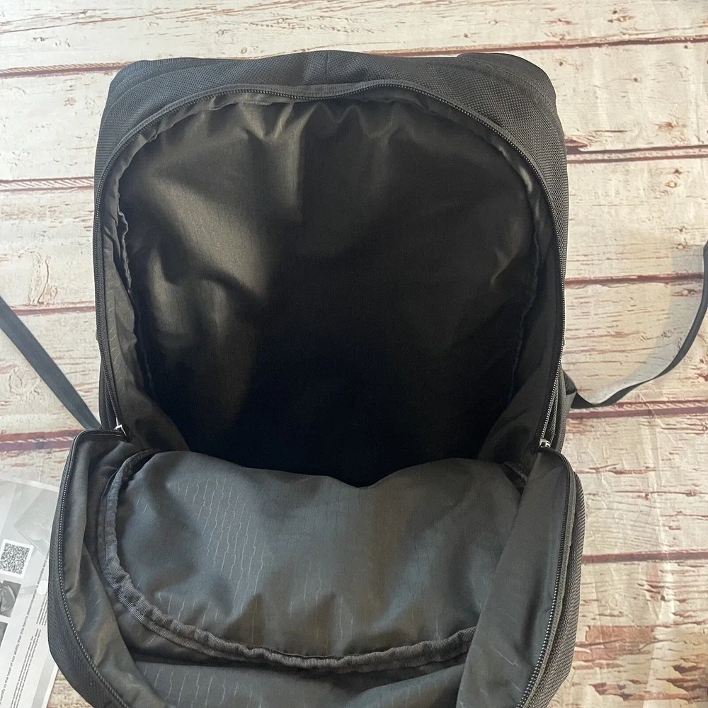 Tumi tech presidio