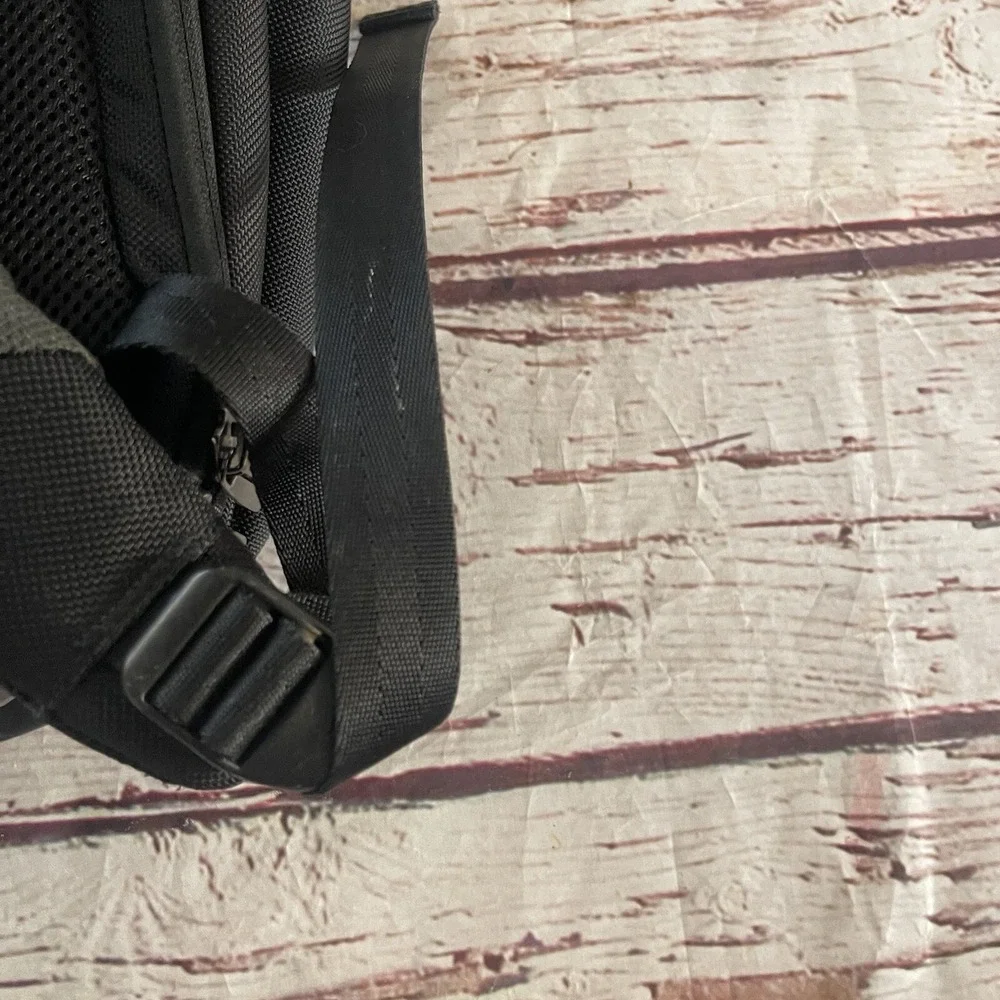 Tumi tech presidio