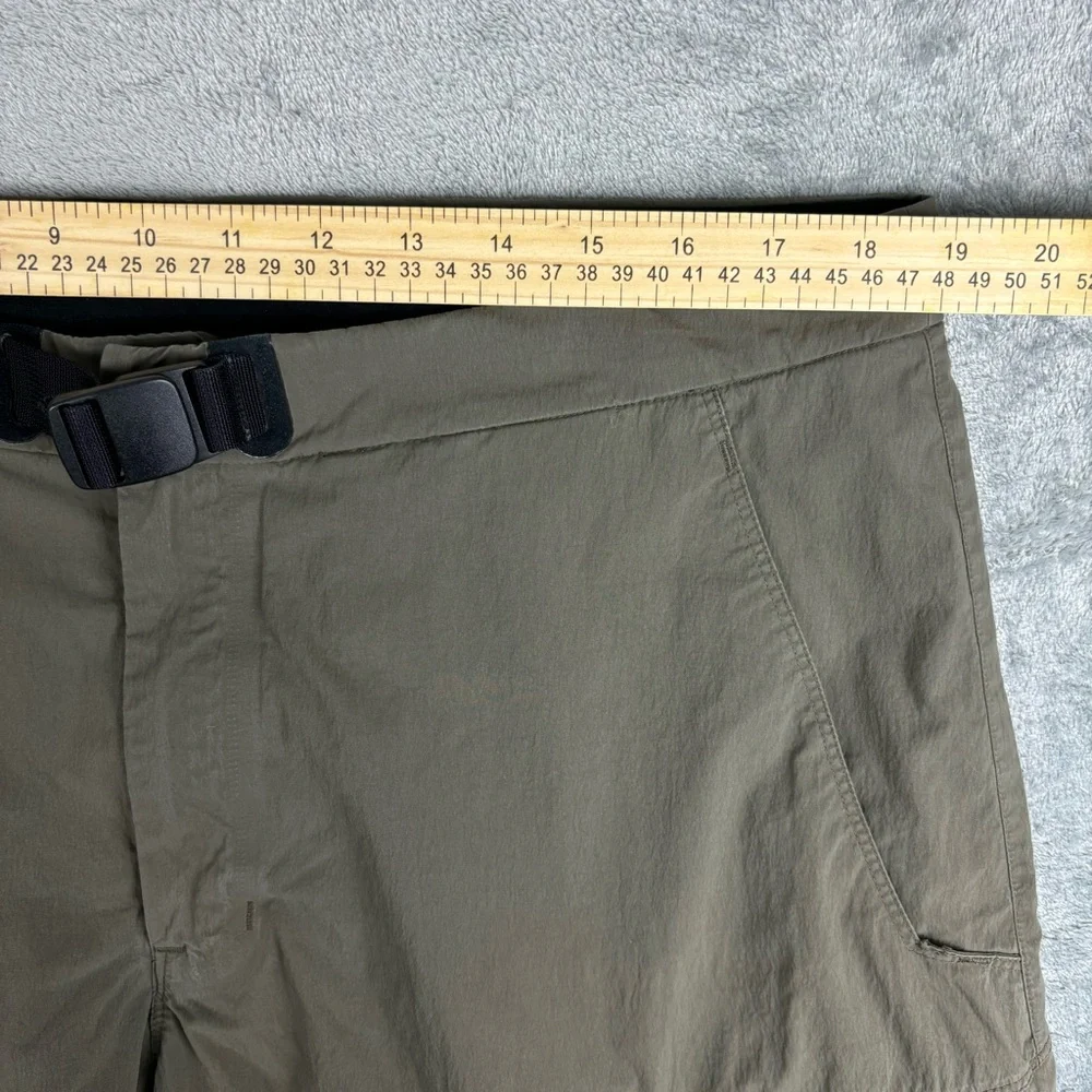 Arcteryx zip belt details