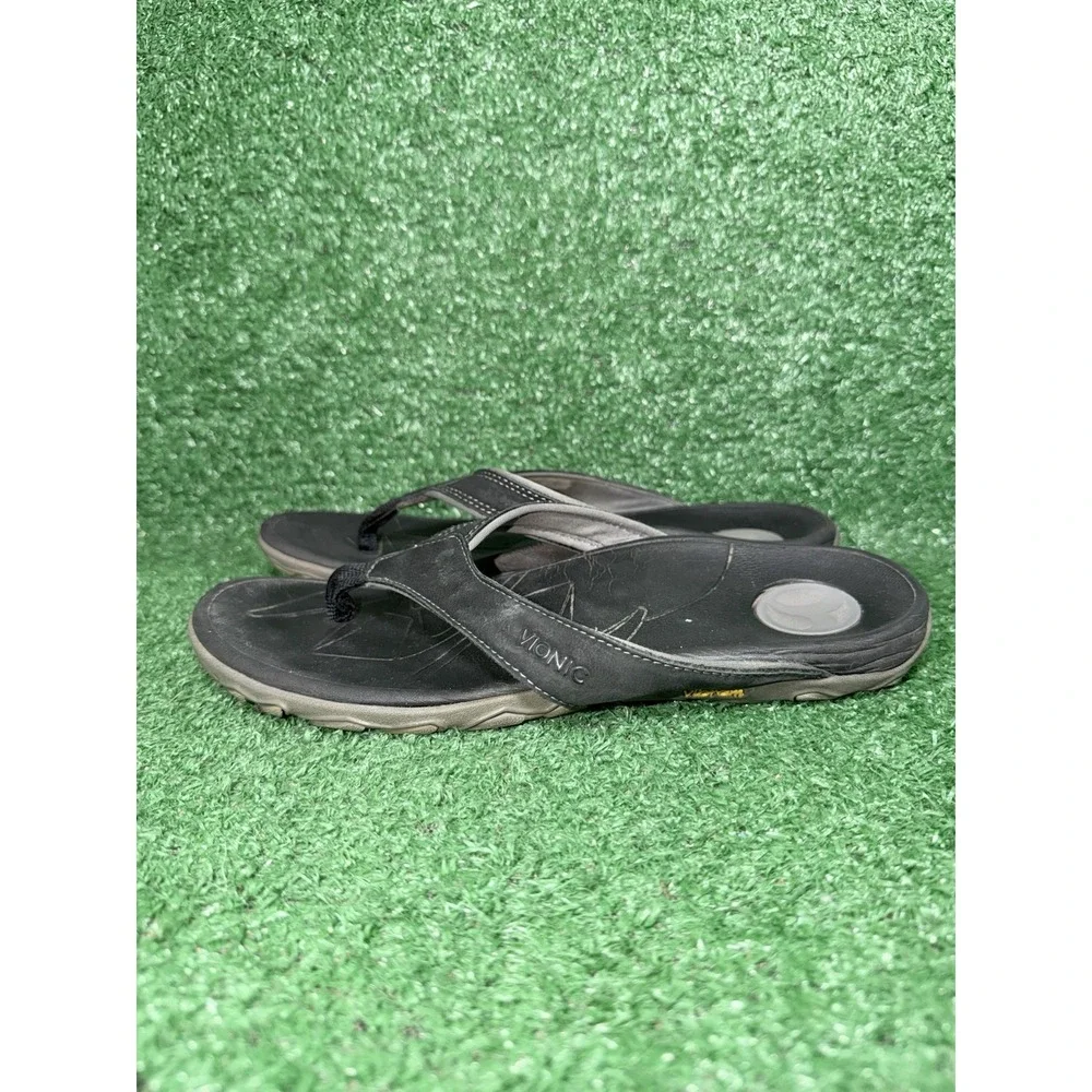 Vionic vibram sandals