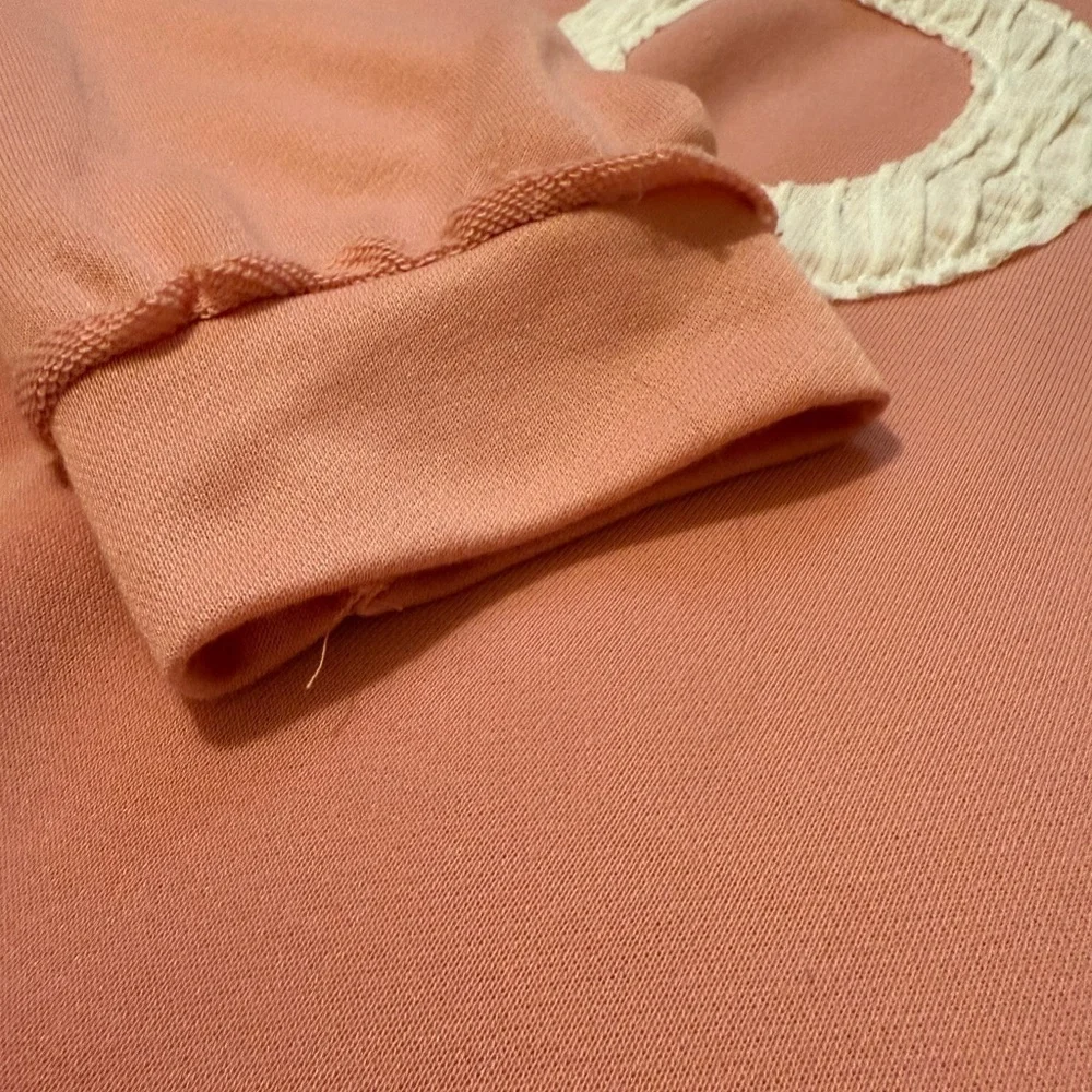 N/A lightweight crewneck