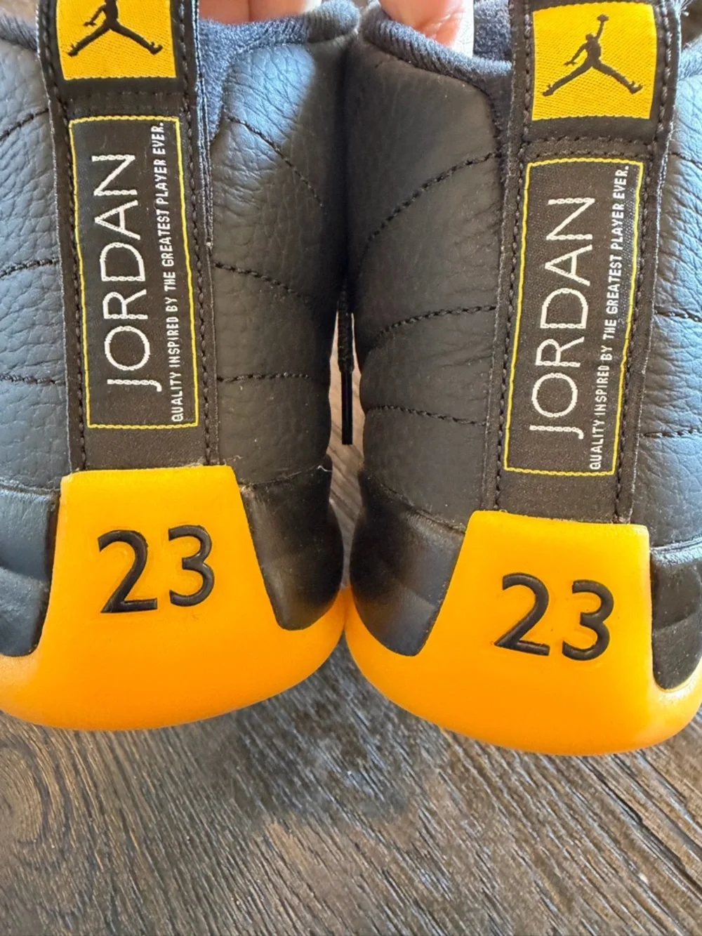Air Jordan 12 Retro University Gold Men’s Size 8.5