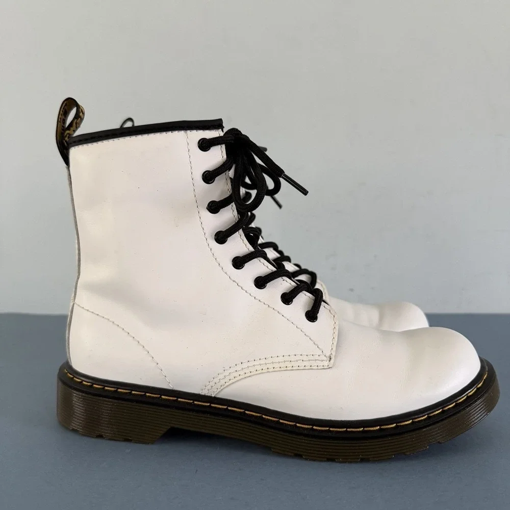 Dr. Martens bold twist