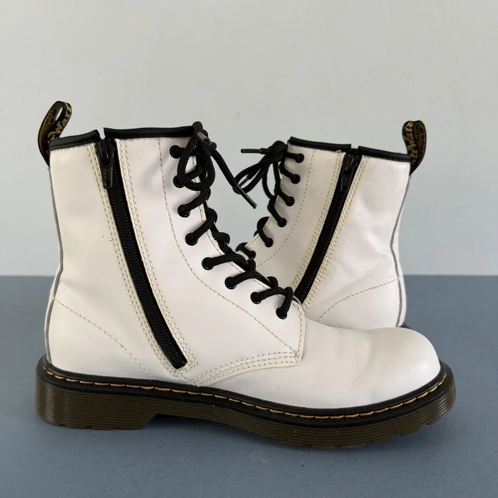 Dr. Martens bold twist