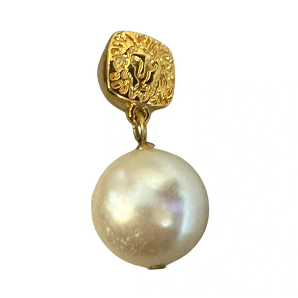 Anne Klein elegant vintage