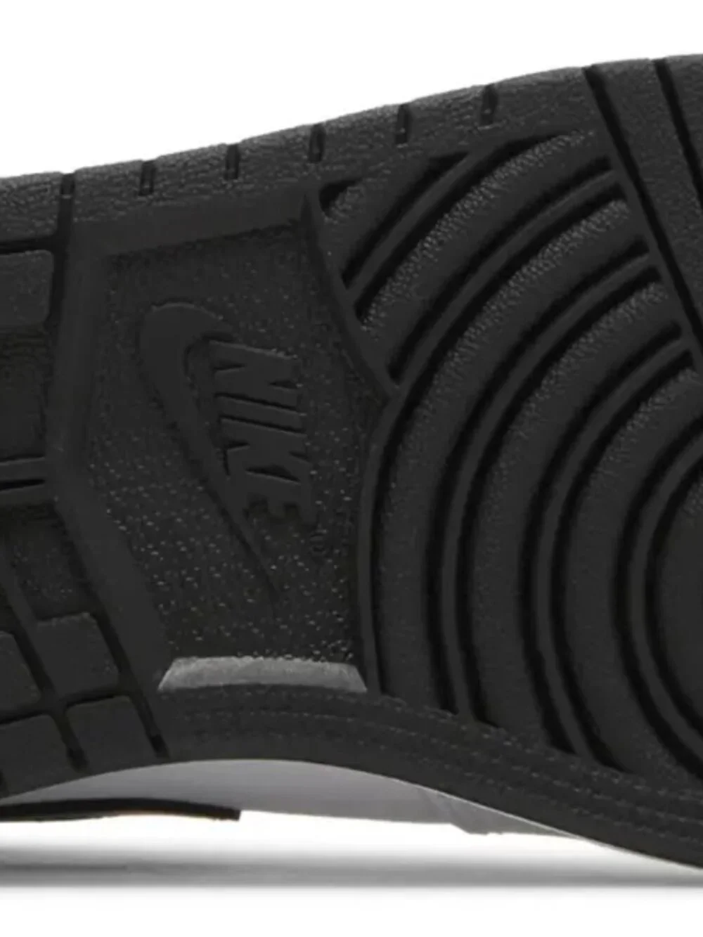 Nike‎ Air Jordan 1 Mid GS 'White Black' DQ8423-132 Size US 6.5Y