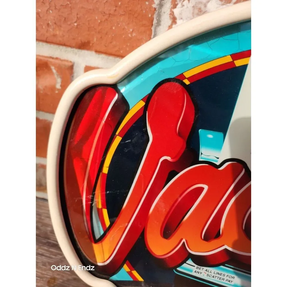 Vintage 5¢ Vacation USA Light-Up Sign With Stand‎