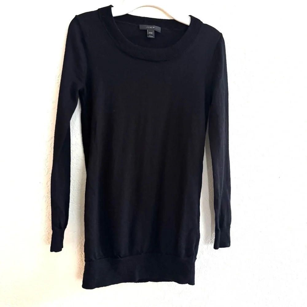 J Crew Black Sweater 100% Merino Wool long Sleeve Crew Neck Pullover Size XXXS
