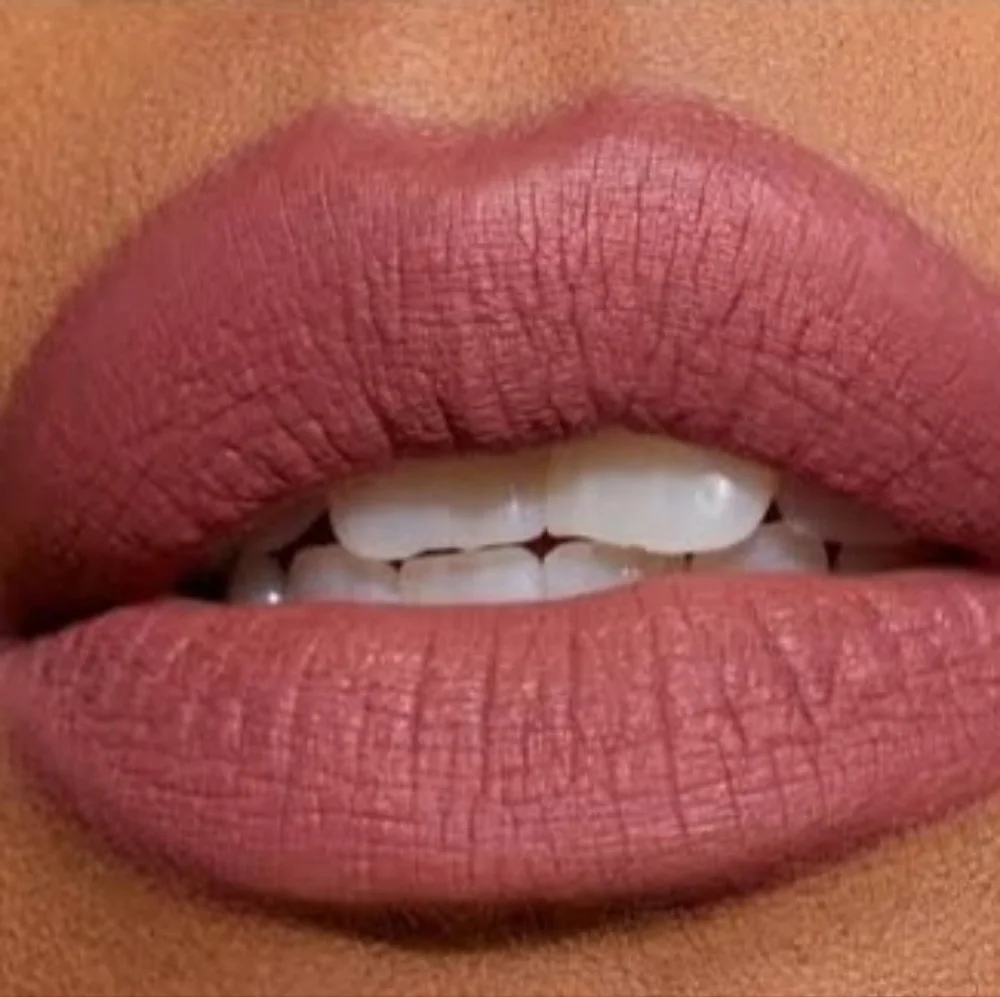 HUDA BEAUTY brand new