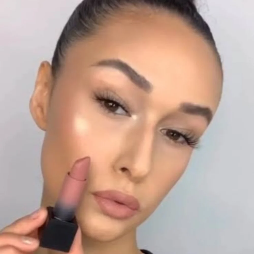HUDA BEAUTY brand new