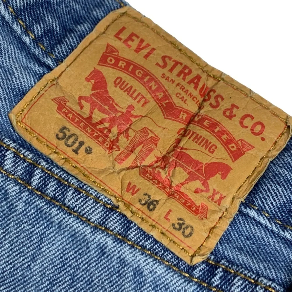 Levis pre owned
