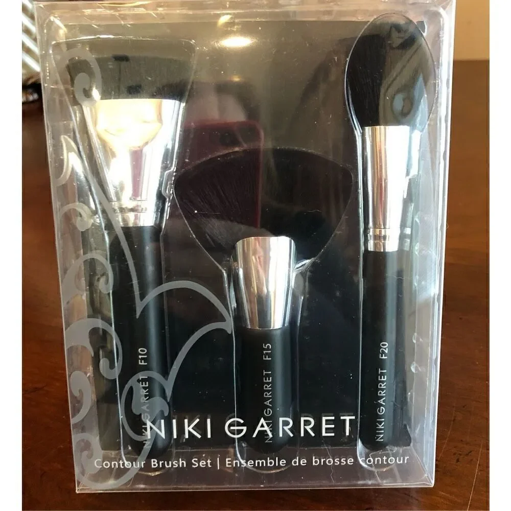NIKI GARRETT niki garrett