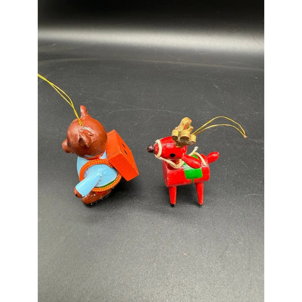 Dakin charming pair